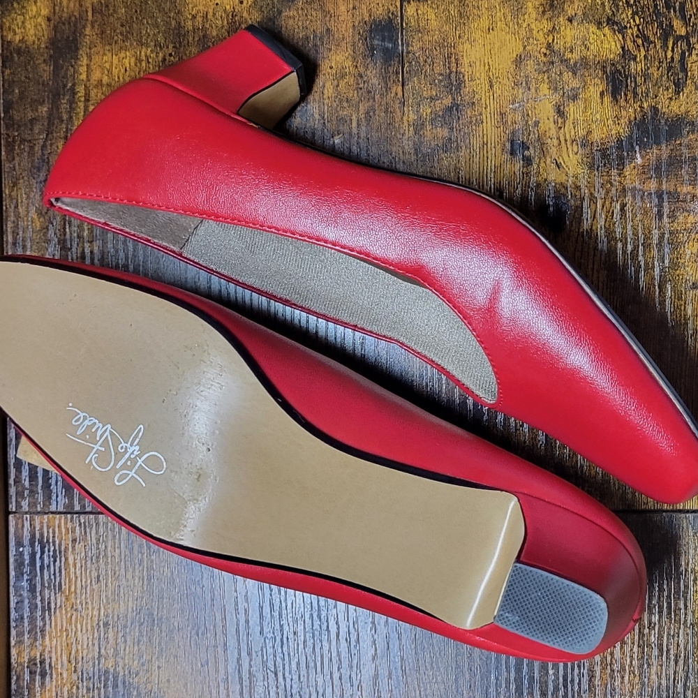 Lifestride red heels